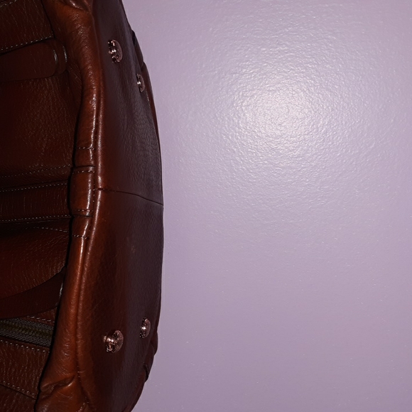 B. Makowsky Handbag - Picture 2 of 5